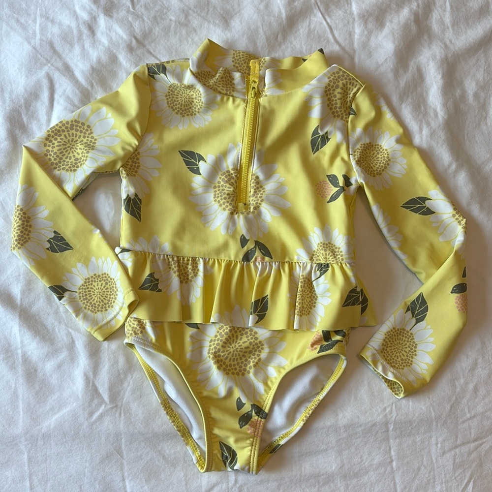 Carter’s 5T Long Sleeve Floral Bathing Suit